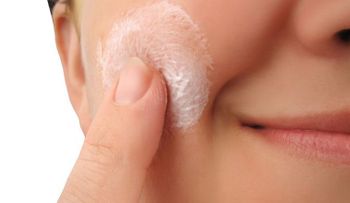 El descuido prematuro de la piel puede ocasionar el padecimiento del Melasma