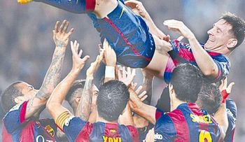 El Valencia se desploma; Messi, el rey de la fecha 12 en La Liga