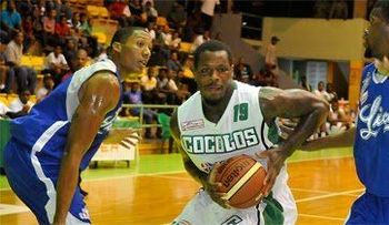 Titanes vencen a Leones e igualan en el primer lugar