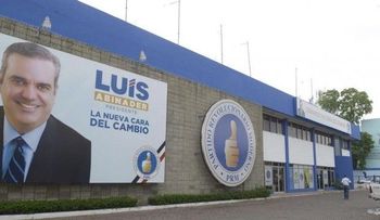 Abinader, ni los principales dirigentes del PRM acuden al comando de campaña