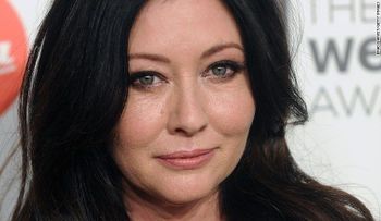Shannen Doherty tiene cáncer de seno
