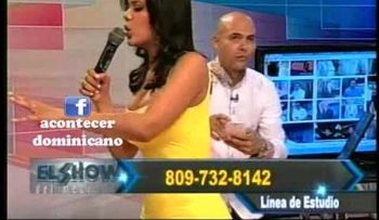 Le dan tremendo boche a Mabel Henriquez en El Show del Medio Día