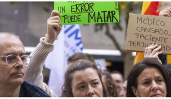 Sindicatos médicos abandonan reunión con Sanidad