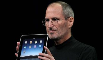 Insólito invento de Steve Jobs permite controlar la direccion de un yate con IPad