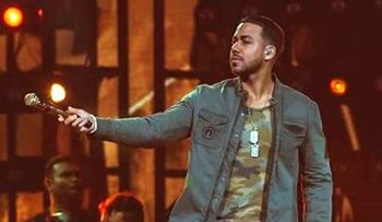 Romeo Santos se convierte en una enorme estrella para el público latino; conquista Los Ángeles con su bachata sexy 