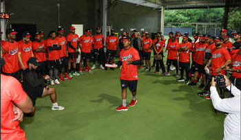 Sócrates Brito, Lake y Cordero en primer entrenamiento rojo
