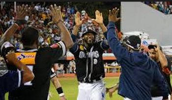Gigantes dominan Round Robin; empatados Aguilas-Toros y Estrellas 