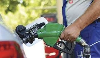 Gobierno seguiría bajando precio combustibles hasta mayo. Imagina la razón