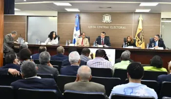 JCE extiende por 30 días plazo para que partidos depositen padrón de afiliados