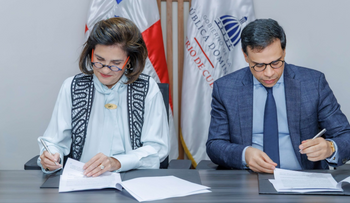 Cultura y Fundación León Jimenes firman acuerdo por la literatura