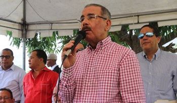 El Gobierno auxiliará a cafetaleros de Peralta en Azua