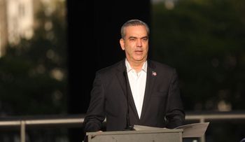 Presidente Abinader resalta aportes de la diáspora en instauración valores democráticos