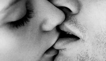 ¿Has padecido la enfermedad del beso?