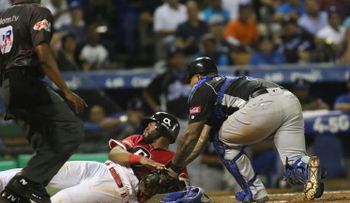 Las Aguilas pierden de los Gigantes en 10 entradas y los Leones derrotan Tigres 