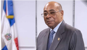 Exjuez constitucional afirma que la vicepresidenta puede repostularse