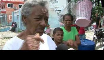 Residentes de Haina con la basura hasta el cuello por camiones fuera de servicio