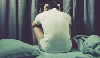 La eyaculación precoz y la disfunción preocupan a los caballeros en la cama