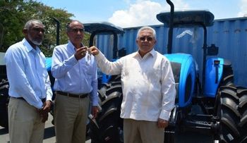 Consejo Estatal del Azúcar adquiere equipos para preparación de terrenos