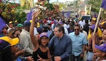Francisco Javier suspende actividades por muerte de Carlos Morales