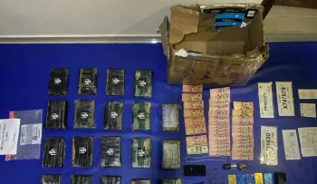 DNCD arresta hombre con 19 paquetes presumiblemente cocaína en SDE