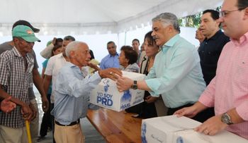  MV: PLD es un espejismo mediático; PRD inicia entrega 70 mil cajas 