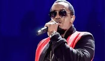 Puff Daddy celebra se cumpleaños regalando música