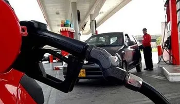 Precios de combustibles bajan hasta RD$4.00