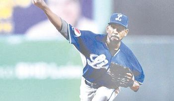 Los Toros bajan a las Águilas del primero; Licey se impone a las EO