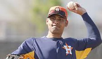 Leones siguen en picada; pierden 6-2 ante Los Toros del Este