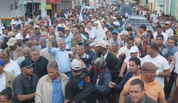 Miguel ratifica compromiso con superación desigualdad