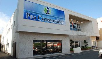Pro Consumidor decomisa más de 25 mil productos vencidos