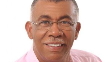 Aquino Montero lanza precandidatura a senador por el PLD en Elías Piña