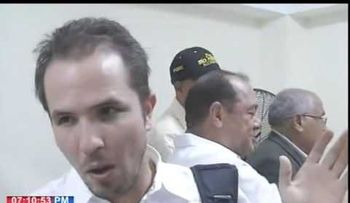 Candidatos en SDE de declaran en huelga de hambre en reclamo de nuevos comicios (VIDEO)