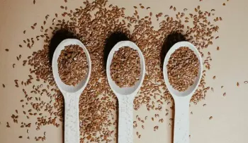 Semillas de Lino: el Superalimento con 15 veces más fibra que la avena y abundante omega-3