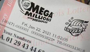 Abogado logró estafar con 107 millones de dólares a personas que les "pegaron al gordo"
