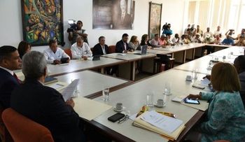 Empresarios proponen 15% aumento para el salario no sectorizado