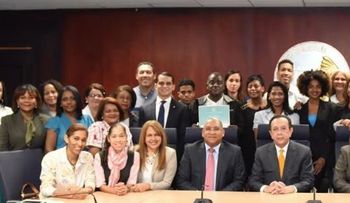 Banco Central de la RD imparte taller de economía y finanzas a cronistas sociales