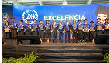 Abinader encabeza histórica graduación récord del ITLA