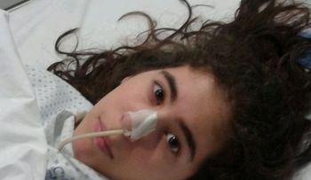 "Tiene tanto dolor que solo quiere morir": Paula Díaz, la joven chilena que le pide la eutanasia a Michelle Bachelet