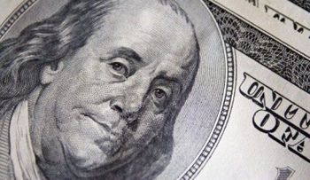 Reinventan billete de 100 dólares para burlar falsificadores