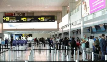 EEUU prevé permitir viajes desde Sudáfrica en "periodo razonable de tiempo"