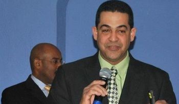 Llama a enfrentar delincuencia y a defender a Leonel