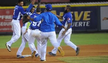 Licey derrota Aguilas 10- 8 y pasa a Serie Final; la situación es la siguiente: