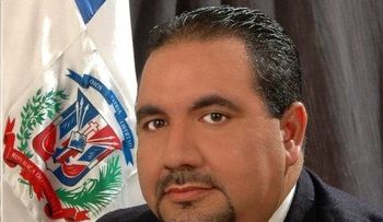 PRSC reelige a Genao como vocero de Diputados