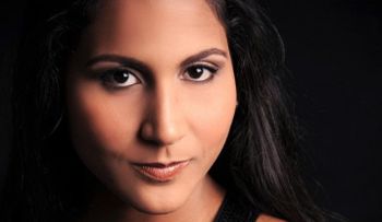 Soprano Nathalie Peña Comas en rol protagónico ópera â??La Flauta Mágicaâ?  en Austria