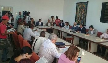  Sindicalistas se tirarán a las calles si no se produce aumento 