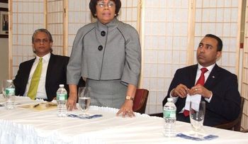 JCE anuncia en NY reapertura oficinas del exterior en enero del 2014; la cédula será gratuita
