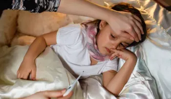 Suben a 920 casos de hepatitis infantil de origen desconocido reportados