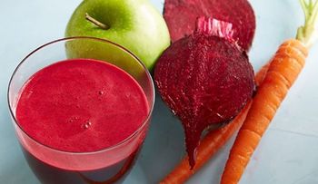 Toma nota: este jugo levanta hasta los muertos