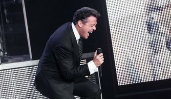  Luis Miguel regresa a la música con regalo a sus fans tras sonadas polémicas 